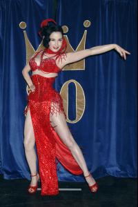 74a_hollywoodsbestdita40_15.jpg