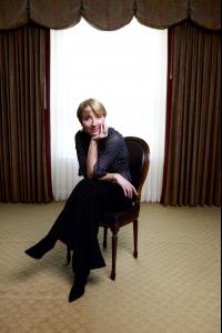 Emma_Thompson___Kevin_Scanlon_Photoshoot.jpg