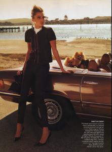 Daria_Vogue_US_Jun08_SanFranciscoChronicles_byMarioTestino_LJ__ru_glam8.jpg