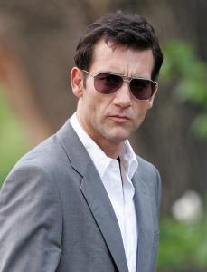 Clive_Owen_on_set_of_Duplicity_lj__ohno2.jpg