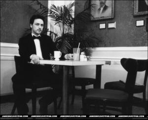 James_McAvoy_Photoshoot_Outtakes90.jpg