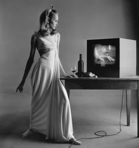 twiggy_by_bert_stern__vogue_19672.jpg