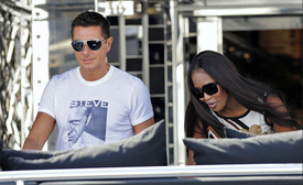 Naomi_Campbell_Stefano_Gabbana_05.jpg