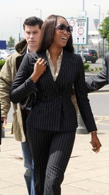 Naomi_Campbell_charged_in_London_Heathrow_13.jpg