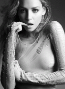 th_1c03a837364827.gif