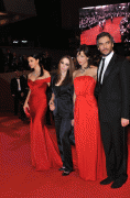 th_f76e1436008231.gif