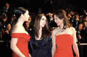 th_cdc6d136008236.gif
