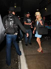 018_Reese_Witherspoon__Jake_Gyllenhaal_arrive_together_from_Paris.jpg