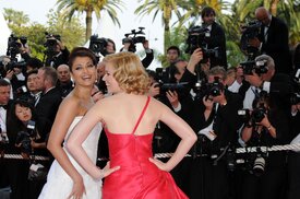 Celebutopia-Elizabeth_Banks_and_Aishwarya_Rai-Up_Premiere_at_the_Palais_De_Festival_during_the_62nd_International_Cannes_Film_F_05.jpg