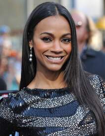 ZoeSaldana_StarTrek_LA_Premiere_25.jpg