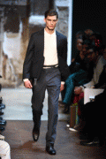 th_b42cee36886349.gif