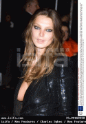 th_6790fd36369719.gif