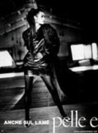 th_vogITA_nov85_demarchelier_1.jpg