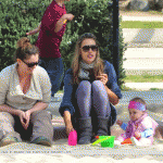 th_9b2f7836886321.gif