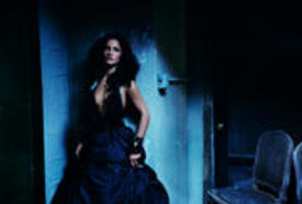 th_LeonorMQDarkMagic18celebcity208.jpg