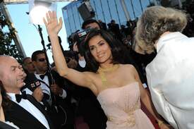 Salma_Hayek_Closing191.jpg