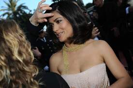 Salma_Hayek_Closing196.jpg