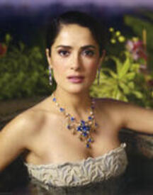 th_Salma_Hayek_InStyle_June2010_05_clse1.jpg