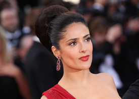 salma_hayek_cannes_wall_street_2_premiere_05.jpg