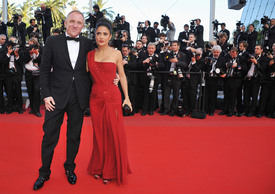 salma_hayek_cannes_wall_street_2_premiere_07.jpg