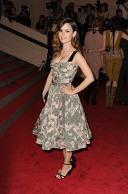 RachelBilson_costume_institute_gala_09.jpg