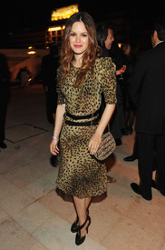 rachelbilsonbluevalentineafterparty_tikipetercelebritycity010.jpg
