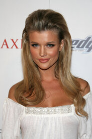 Joanna_Krupa_dressed_988181.jpg