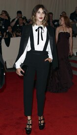 40568_alexachungatmetgala7_122_.jpg