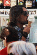 th_13971981809799.gif