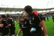 th_8e637b79011103.gif