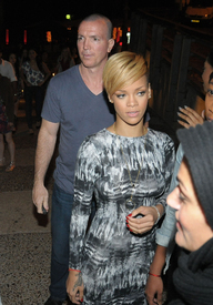 RihannaoutinTelAviv28.5.2010_04.jpg