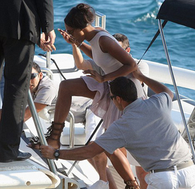 NaomiCampbellcelebrates40thbirthday_06.jpg