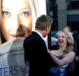 50597_celebrity_paradise.com_The_Elder_Amanda_Seyf.jpg