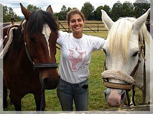 yamila_with_horse_at_national_park.JPG