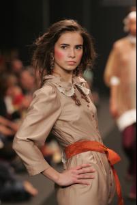 79819_Various_2006_Lisbon_Fashion_Week_Celebrity_City_FS_6347_123_97lo.JPG