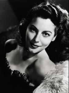 36701_ava_gardner_the_celebrity_city_21458_122_470lo.jpg