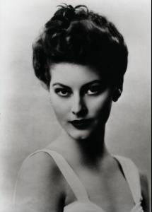 36703_ava_gardner_the_celebrity_city_51467_122_472lo.jpg