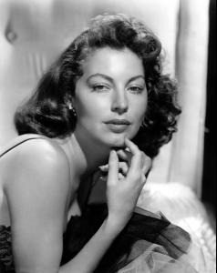 37210_ava_gardner_the_celebrity_city_51686_122_514lo.jpg