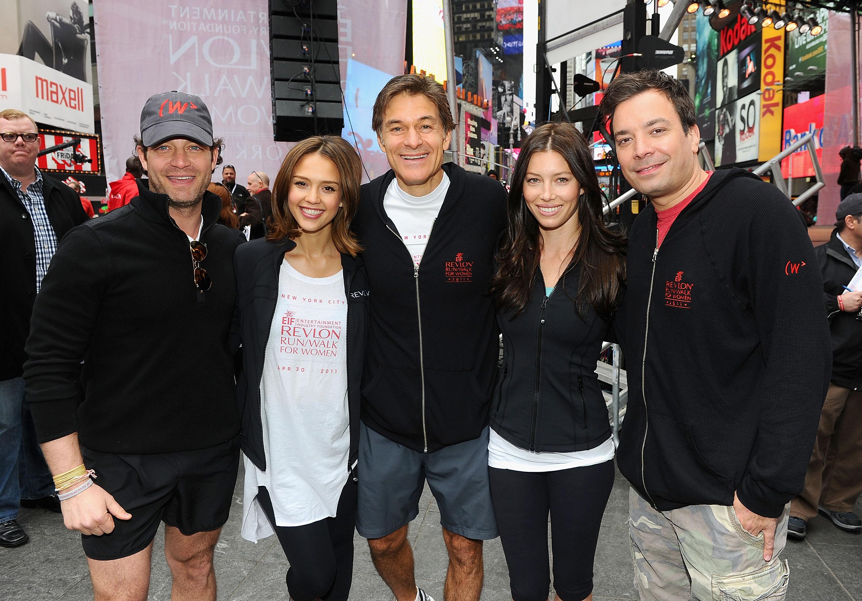 Host 14. 14th Annual Entertainment industry Foundation Revlon Run walk for women Jessica Alba. 14th Annual Entertainment industry Foundation Revlon Run walk for women - arrivals.