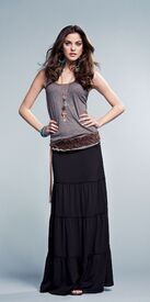 Express_Fashion_SS_2011_Collection_2.jpg