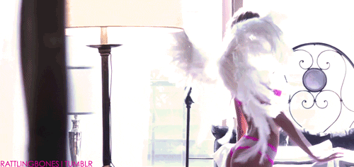 tumblr_lklf9z2Fym1qzhxwqo1_500.gif