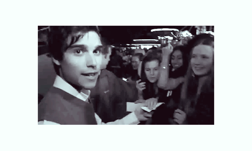 post-36249-0-1446113382-98914_thumb.gif