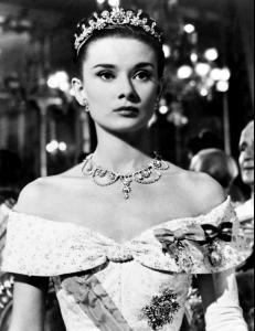 28515_celebrity_city_Audrey_Hepburn_50_122_370lo.jpg