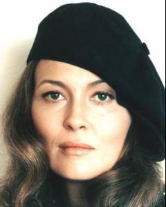 Faye_Dunaway_Photograph_C10052109.jpg