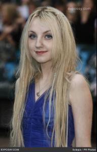 evanna_lynch_harry_potter_and_the_order_of_the_phoenix_london_movie_premiere_arrivals_QOnNos.jpg