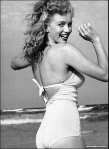 marilyn26803_1149639647.jpg