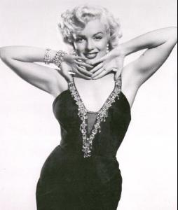 Marilyn_Monroe__184_.jpg