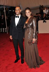 Tikipeter_Alicia_Keys_Savage_Beauty_Gala_038.jpg