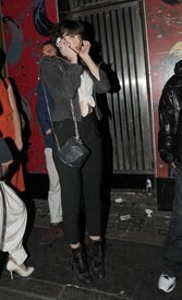 celebrity_paradise.com_TheElder_DaisyLowe2011_04_30_AttheBoxNightClubinSohoLondon8.jpg