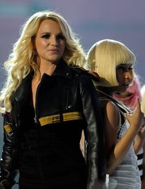 15045_BritneySpears_BillboardMusicAwards2011_230511_019_122_38lo.jpg